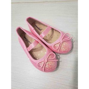 Infant size 5 sparkly pink flats NWOT